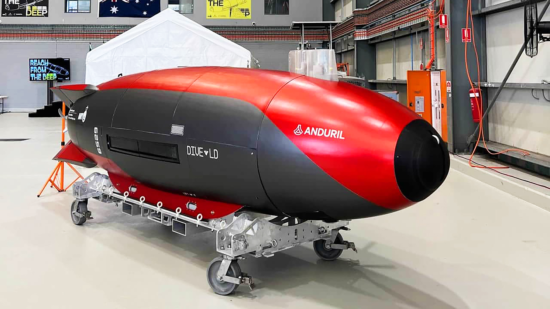 这是澳大利亚即将推出的“幽灵鲨鱼”无人战斗潜艇的试验台
