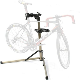 自行车和自行车修理台