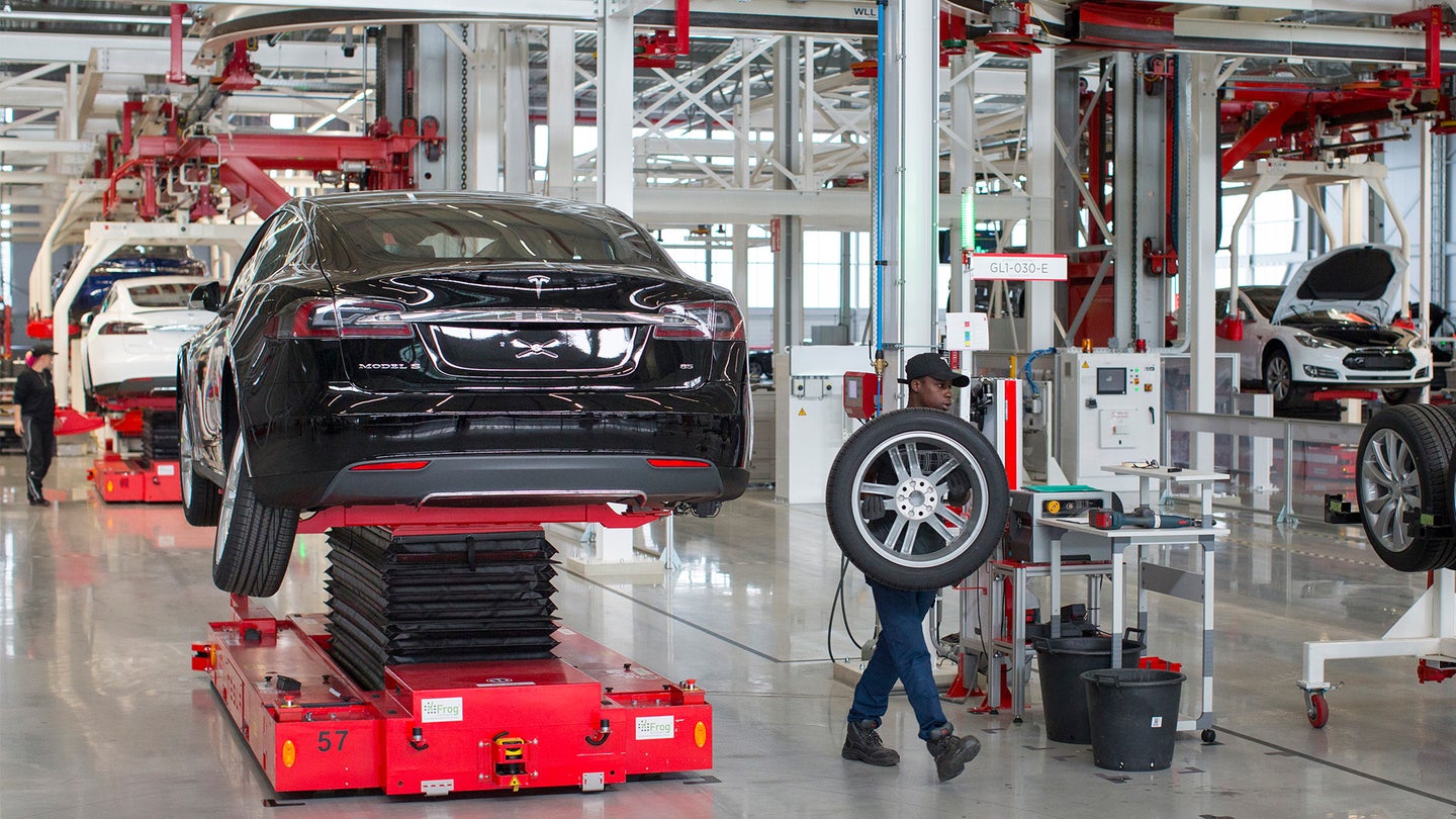 特斯拉Model 3“生产地狱”或加剧汽车制造商和工人之间的紧张关系