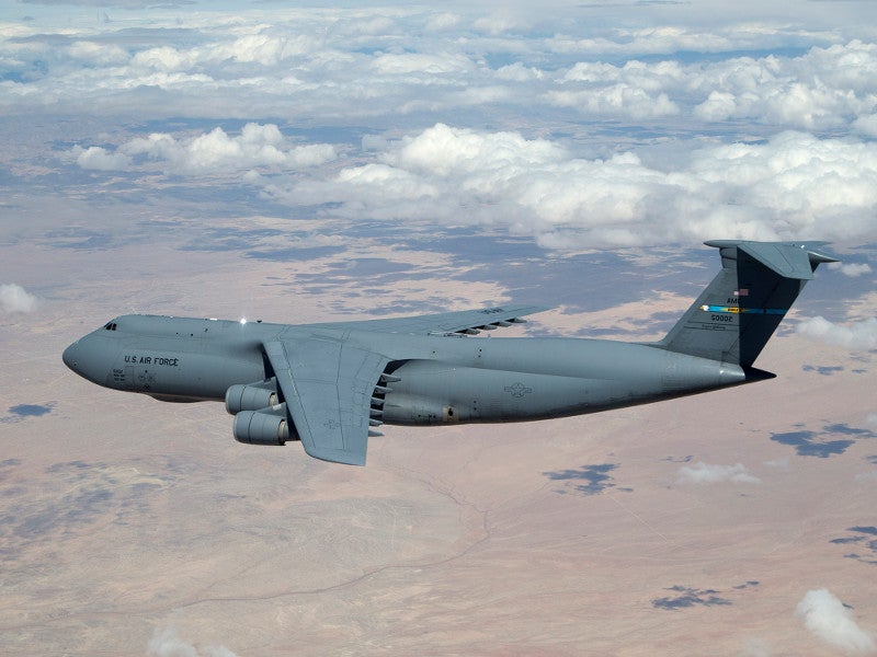 空军现在想让C-5银河运输机重返空中