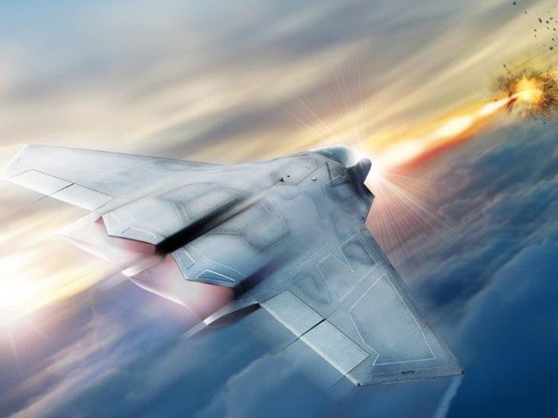 美国空军聘请洛克希德·马丁公司建造激光大炮来保护其战斗机