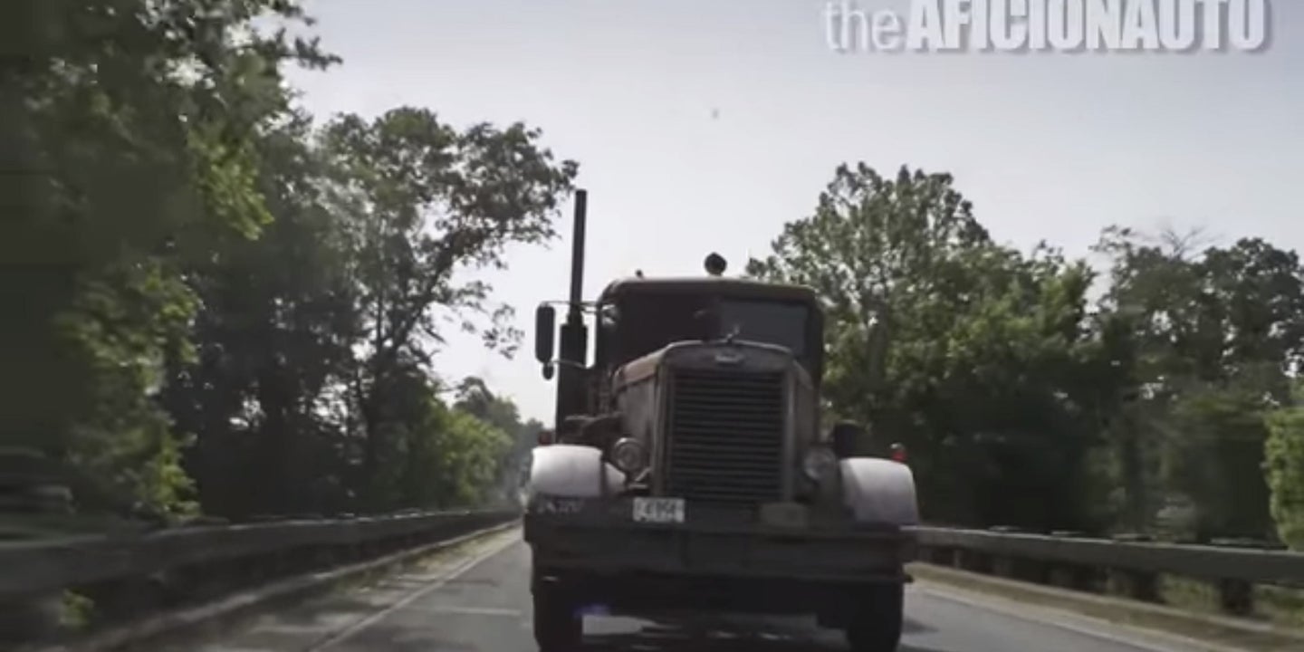 《em>决斗》中的卡车是电影史上的一段