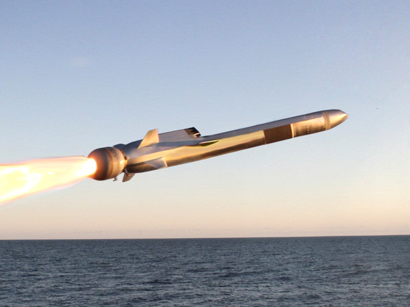 美国海军急于获得濒海战斗舰急需的反舰导弹