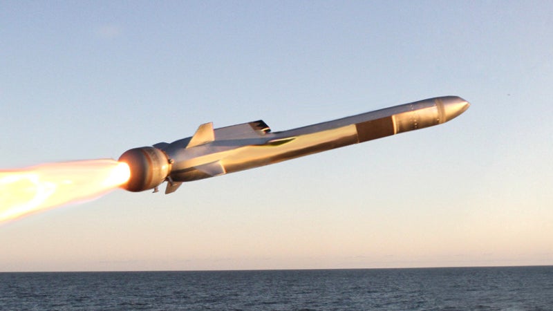 官方消息，海军的下一种反舰巡航导弹将是海军打击导弹
