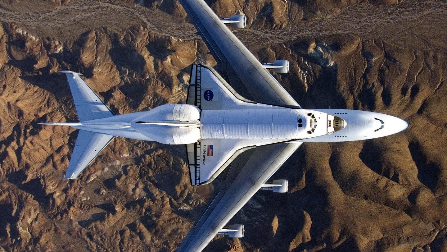 请看美国宇航局有史以来最壮观的航天飞机照片
