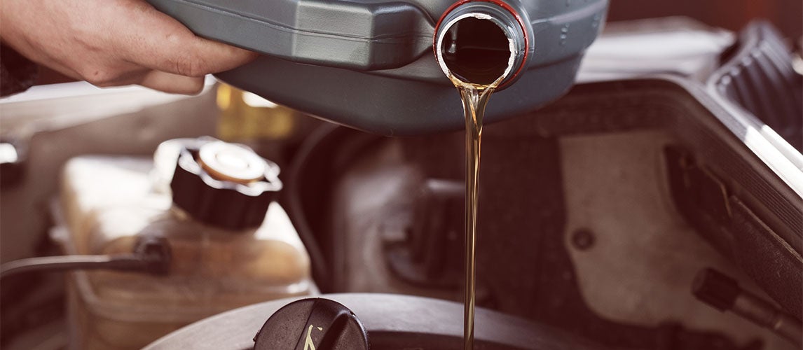 最佳燃油添加剂:重振您的汽车发动机性能