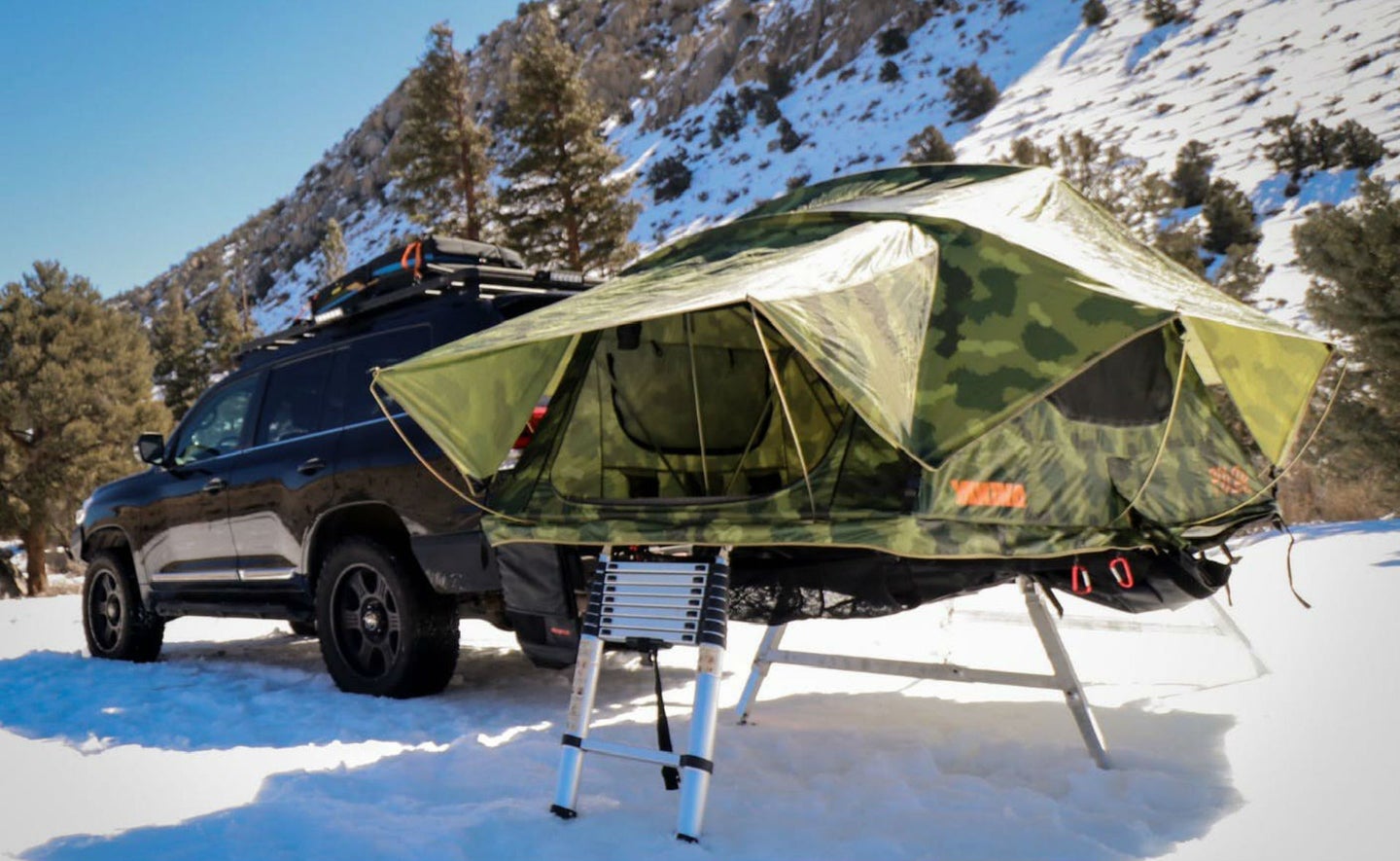 卢比孔河号的新登陆帐篷是你时髦的、搭车的基地营地