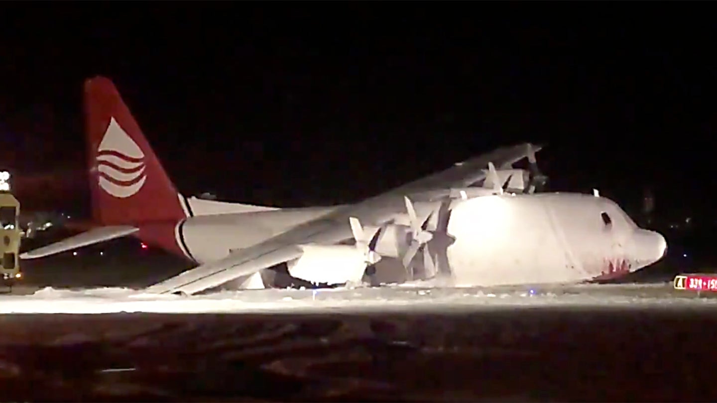 一架C-130大力神运输机在圣巴巴拉机场坠毁(更新)