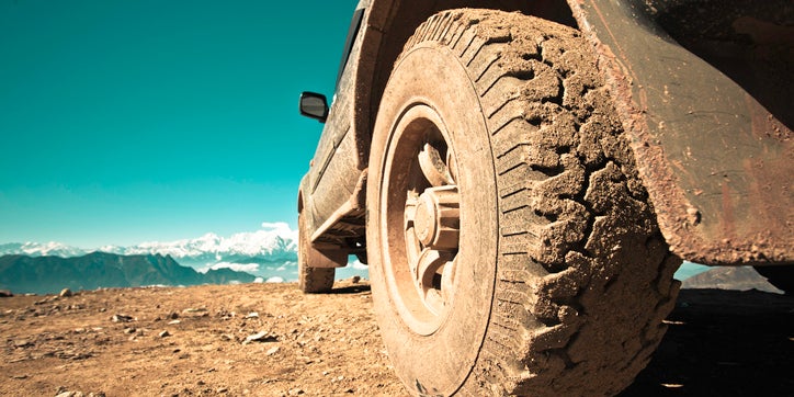 最好的ATV泥浆轮胎:权力通过艰难的地形