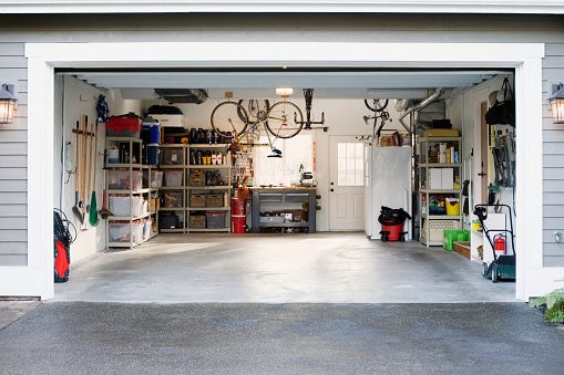 最佳便携式车库:为您的车辆提供一个即时避难所