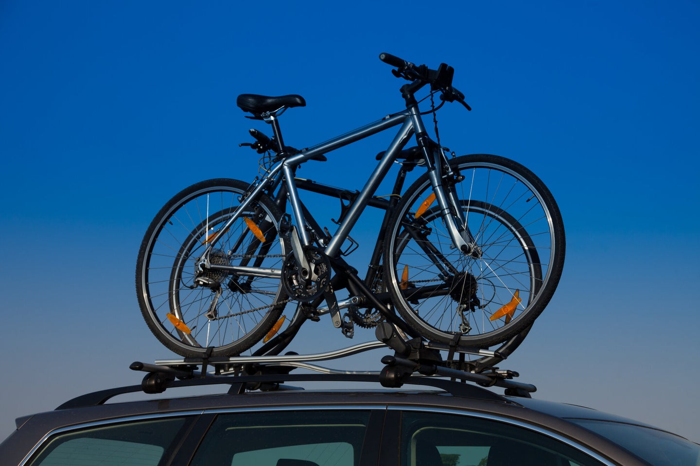 最好的4辆自行车搭便车架:在一次旅行中运输所有的自行车