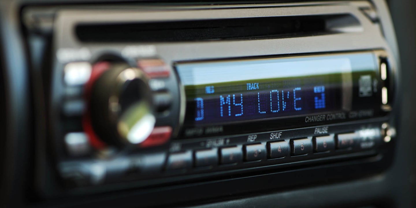 最好的售后收音机:摇滚在你的车