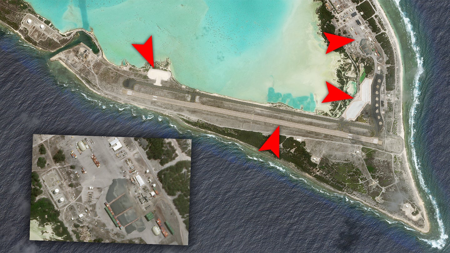 卫星显示威克岛机场扩建，美国为太平洋战争做准备