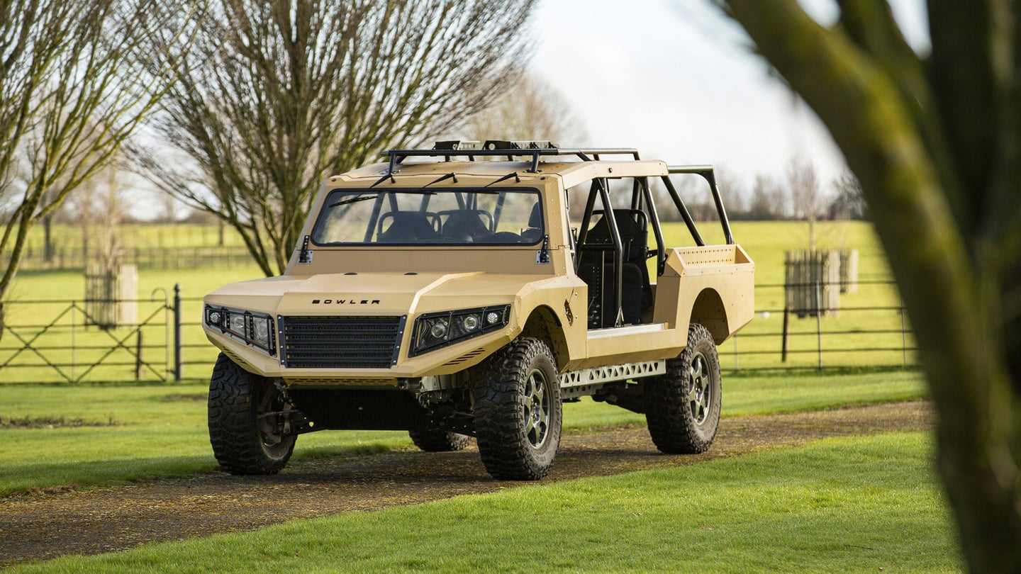 鲍勒的一次性军用卡车概念与300马力的路虎涡轮柴油发动机待售