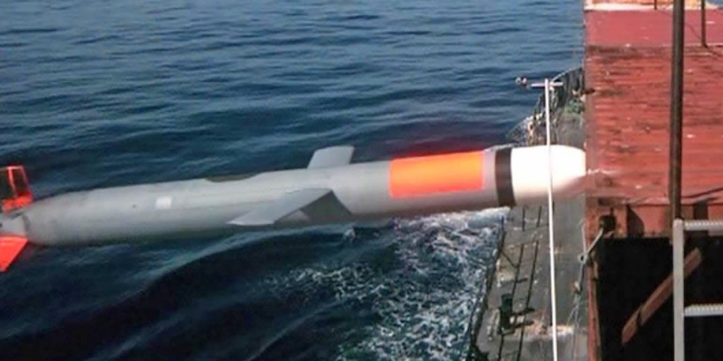 澳大利亚将购买战斧巡航导弹，将获得至少8艘核潜艇