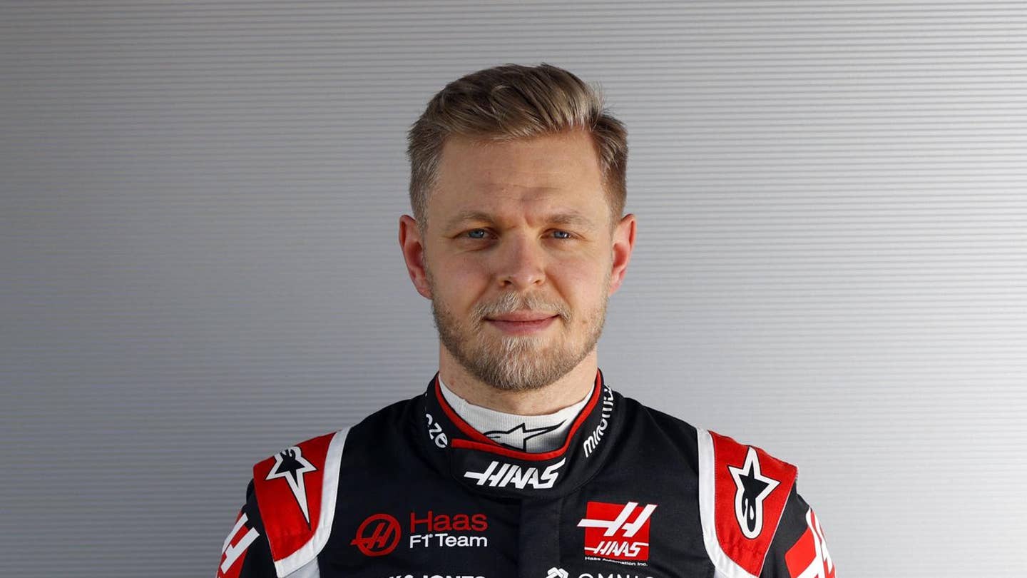 凯文Magnussen回到哈斯F1团队取代尼基塔Mazepin