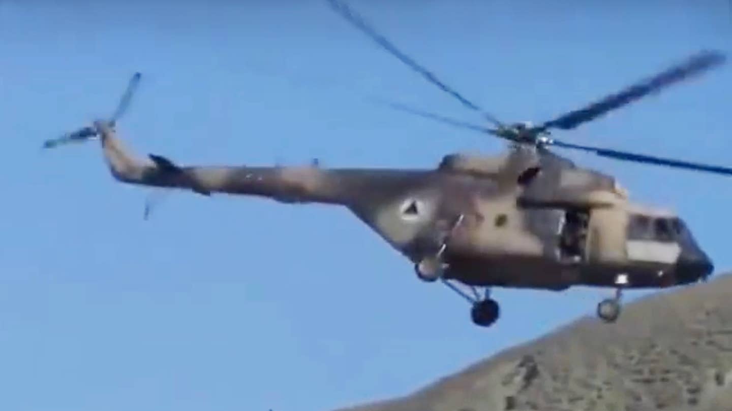 直升机坠毁导致阿富汗高级将领死亡的恐怖视频浮出水面