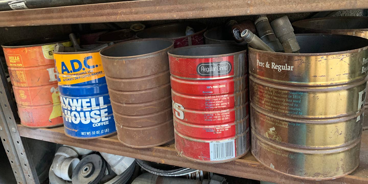 为什么旧咖啡罐是diy家车库的支柱