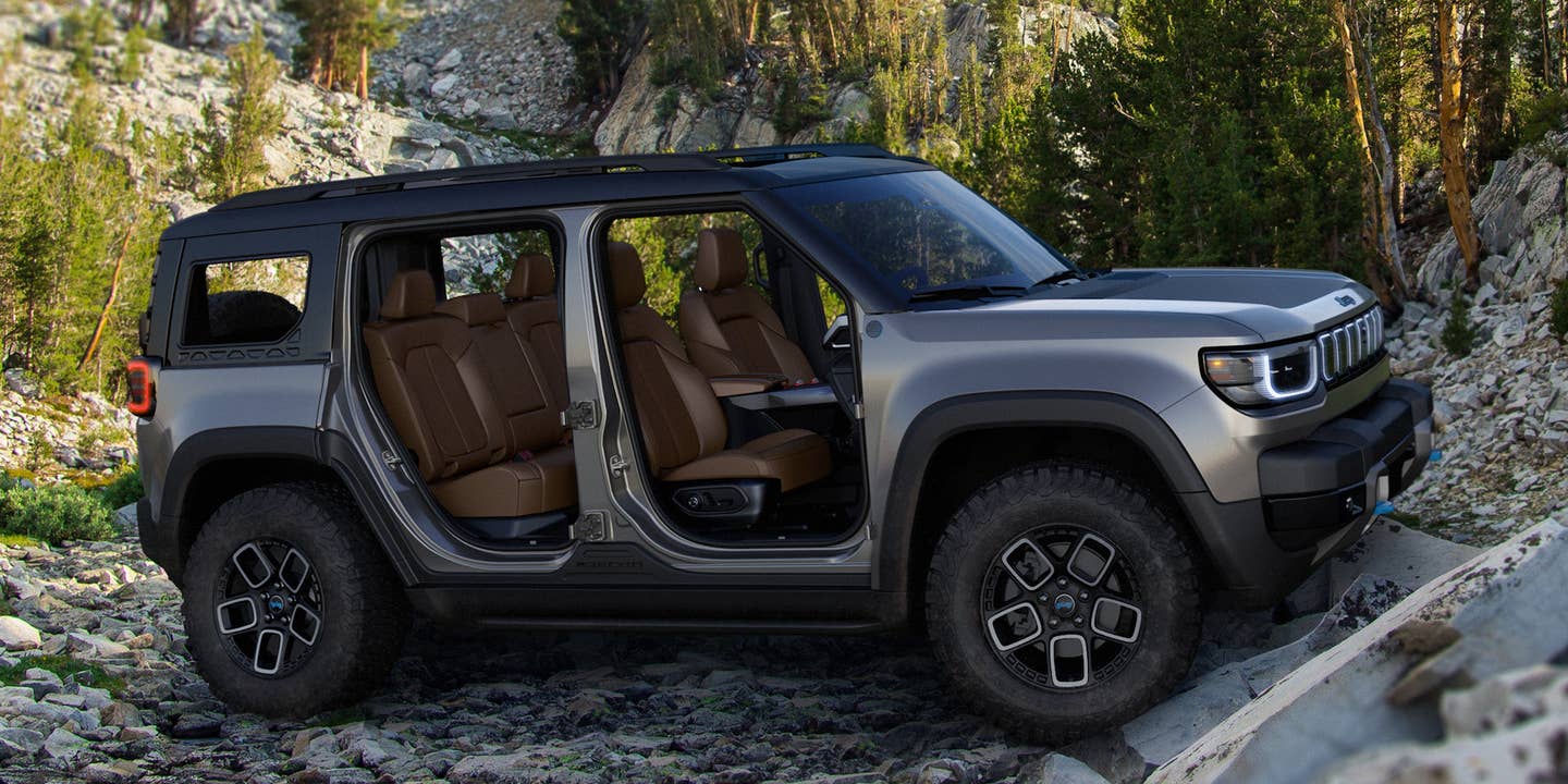 Jeep Recon是一款卢比孔牌越野电动SUV，将于2024年上市